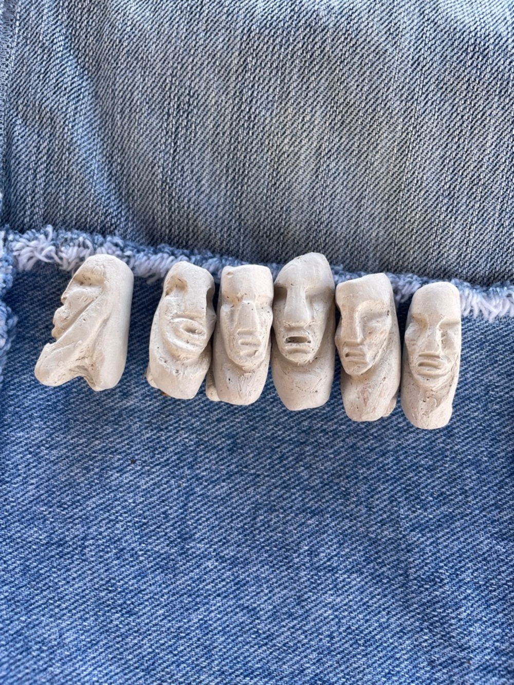🌱 Handmade | Ceramic Face Beads - Picture 3 of 6